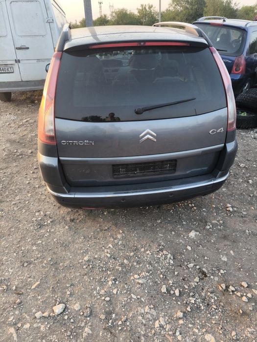 С4 Гранд Пикасо На части