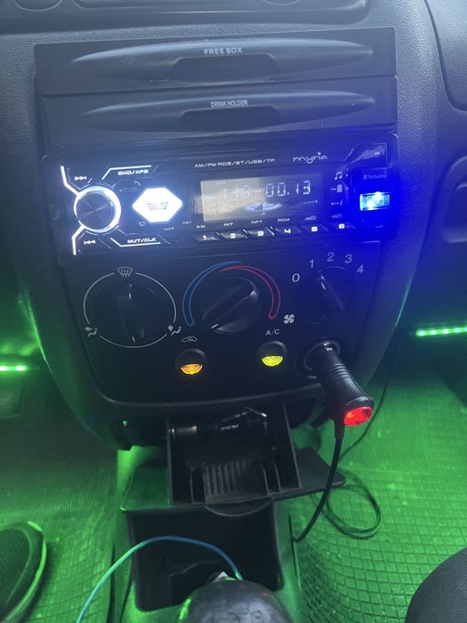 FORD Fiesta 2001 — imagine 3