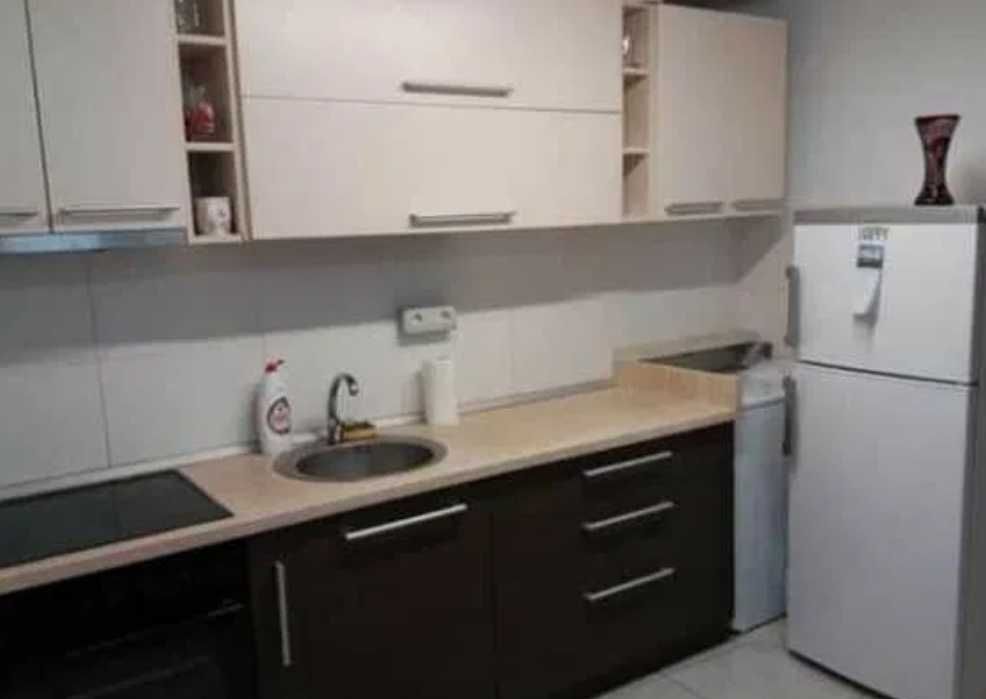 Дава се под наем Едностаен апартамент в Пловдив, Каменица 1 - 26 кв.м за 102 € - Снимка #1