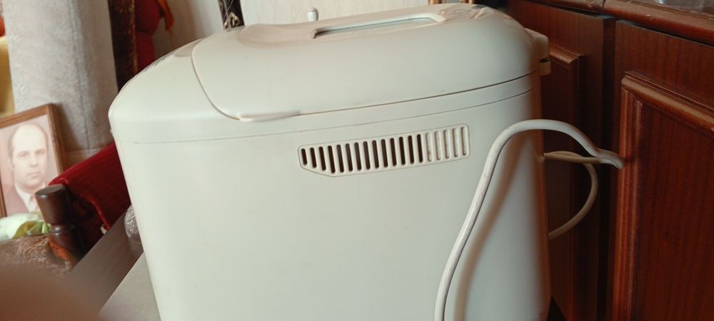 Синяя лампа,электропрялка.