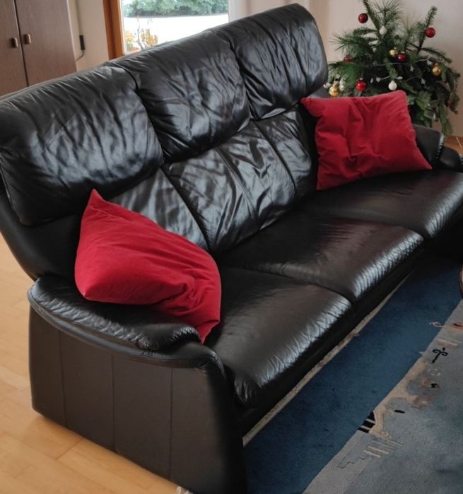 2 canapele din piele