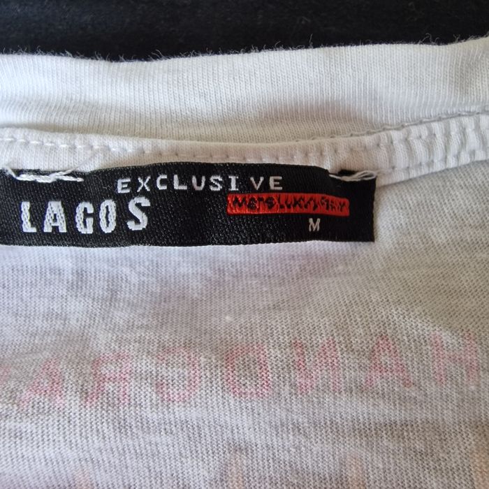 Запазена мъжка тениска