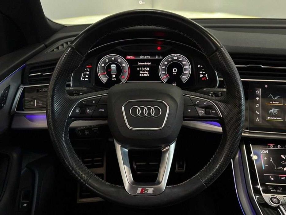 Audi Q8 55 TFSI-Sline -Mild Hybrid-340 CP-2023