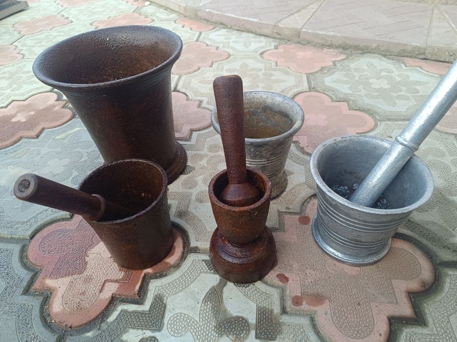 Ступка чугунная, дюралевая