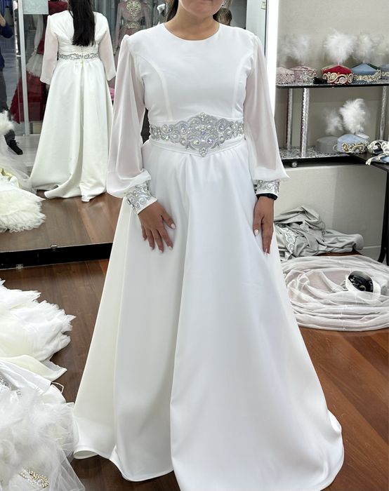 Свадебное платье