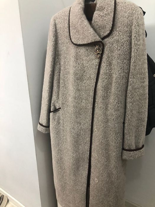 Продается новое пальто Алпака