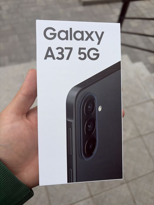 Продам samsung A37