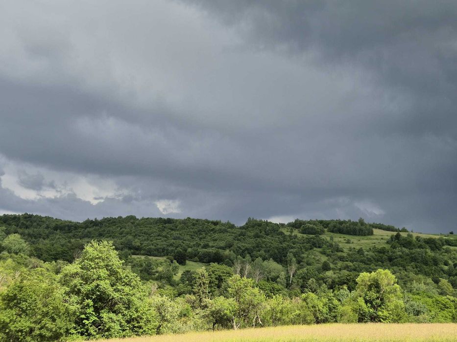 teren de vanzare slatioara (com stramtura)