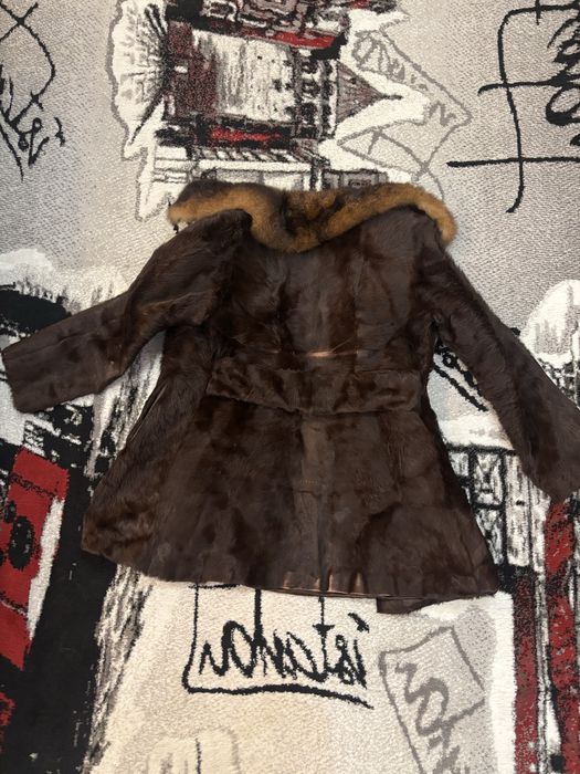 Haina blana naturala vulpe