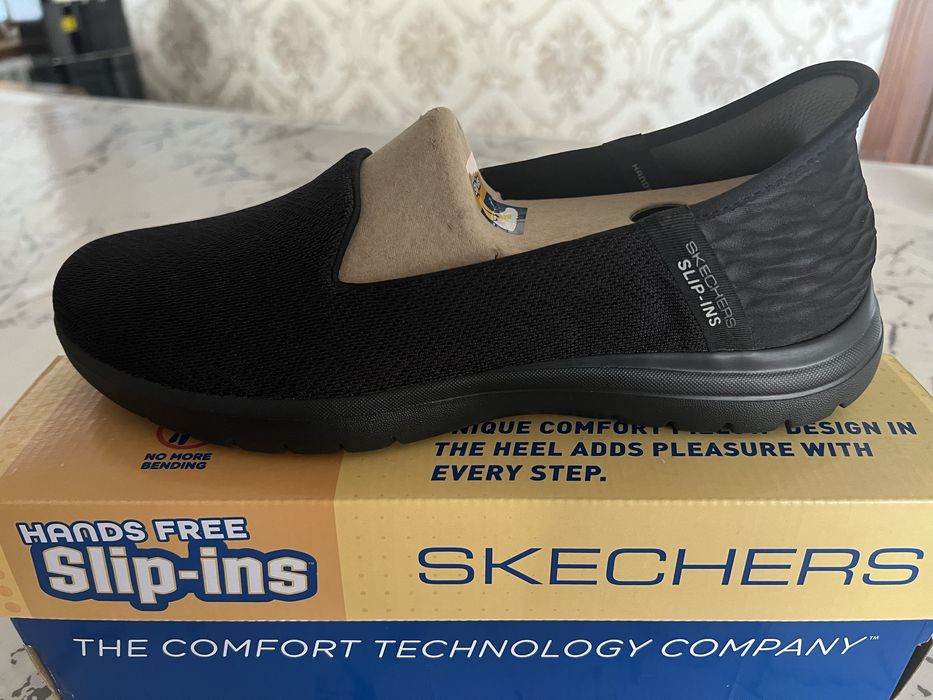 Оригинал женский скечерс 40 размер