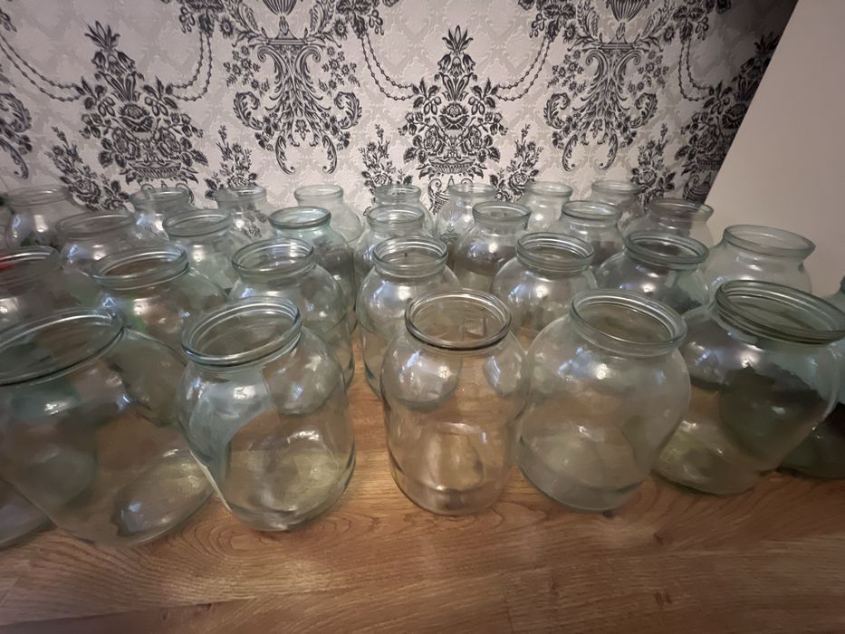 Продам банки 2-х литровые…