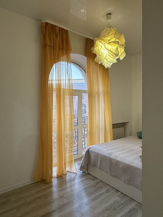 Продам желтую тюль