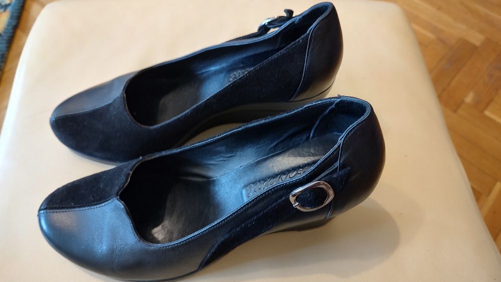 Дамски обувки, естествена кожа, номер 38