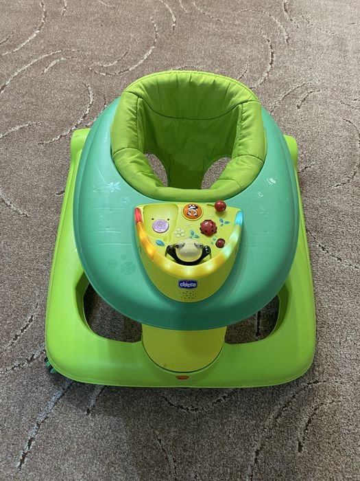 Продам детские ходунки Chicco 3в1