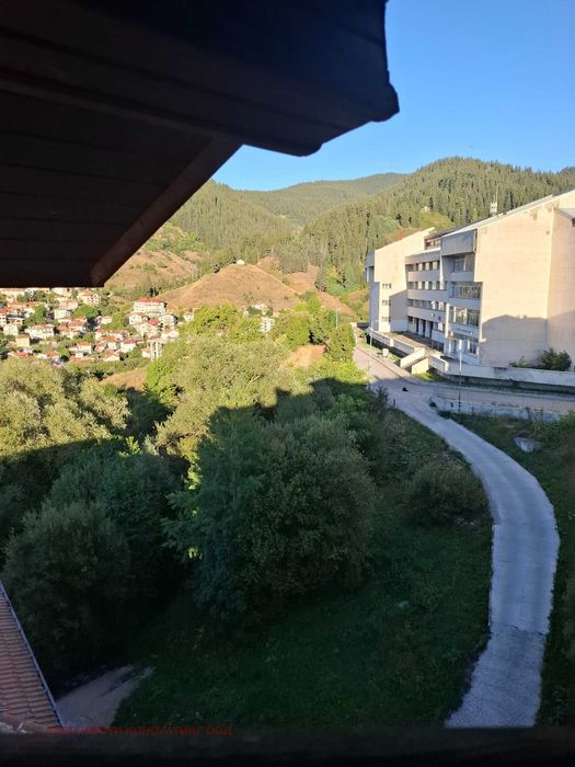Дава се под наем Двустаен апартамент в Чепеларе - 55 кв.м за 687.99 € - Снимка #10