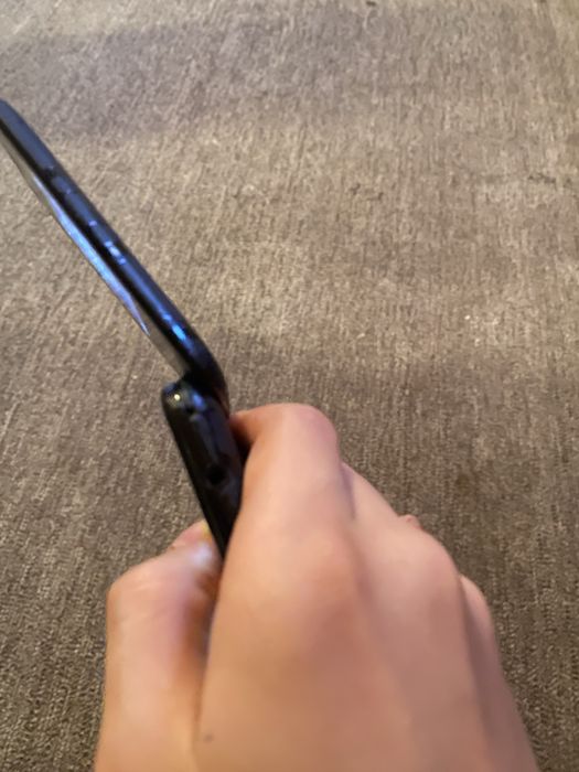 Senat telifoni knopichniy