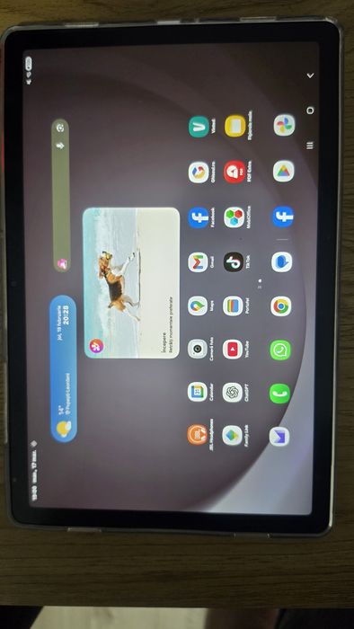 Vând tableta Samsung A9 + Samsung