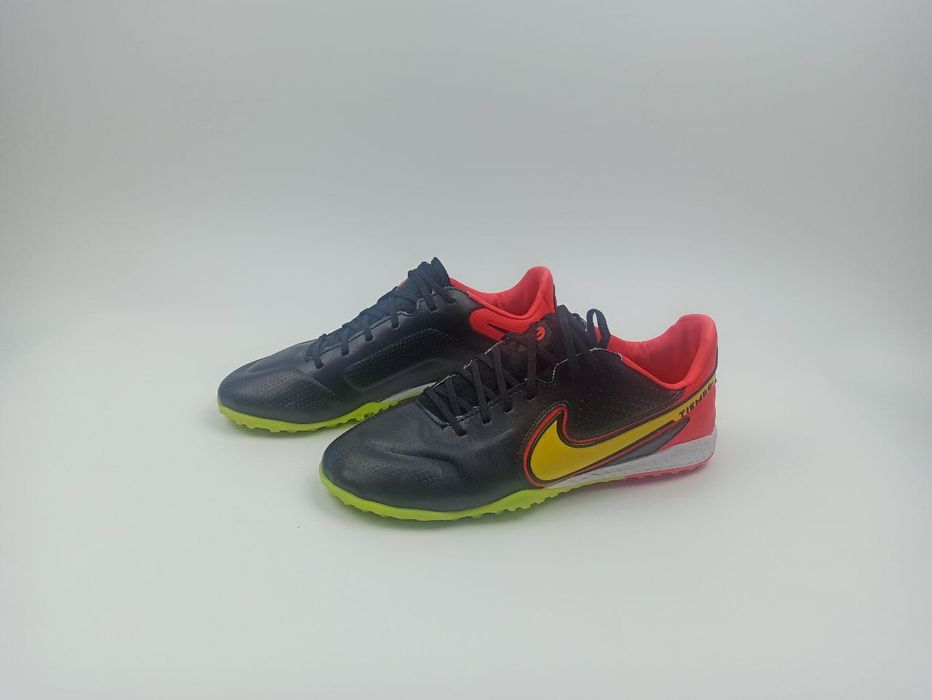 Сороконожки Nike. 41 размер. Новое