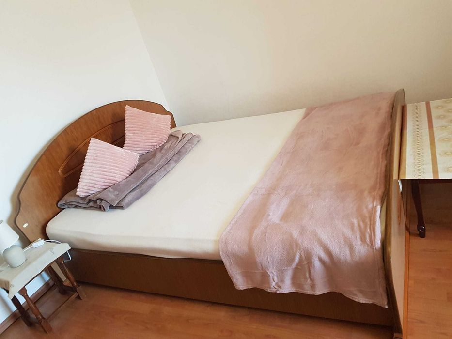 Garsoniera in zona Spitalului Judetean, proprietar