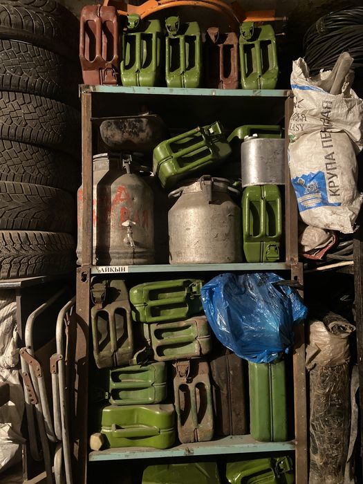 Канистра/бак для декора б/у и т д