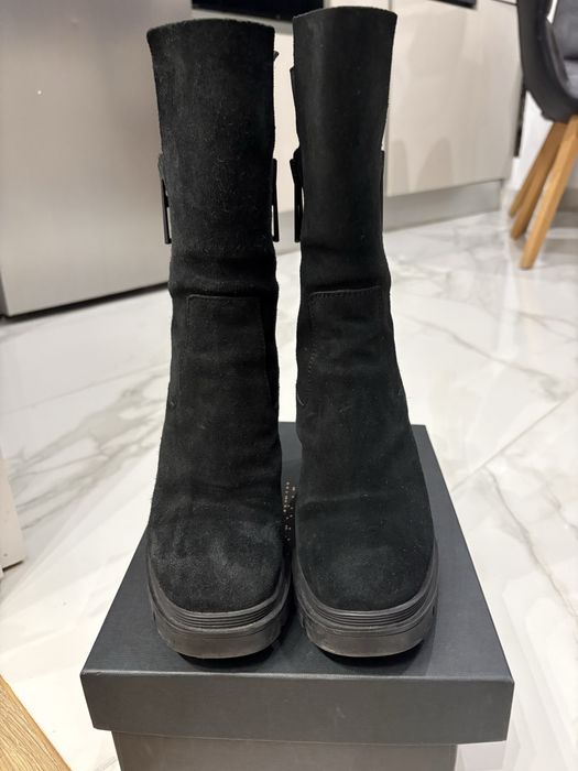 Ghete Musette cu toc gros, piele intoarsa