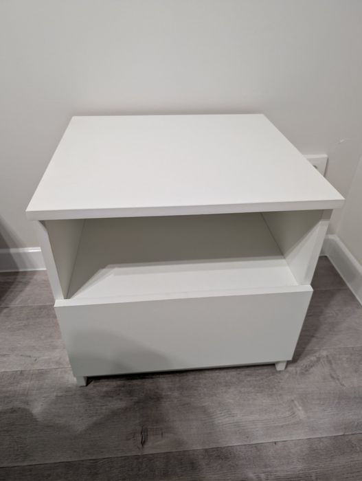 Двухспальная кровать с матрасом