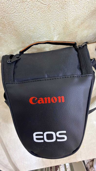 Canon EOS R50. Fotoapparat. Фотоаппарат Канон Р50