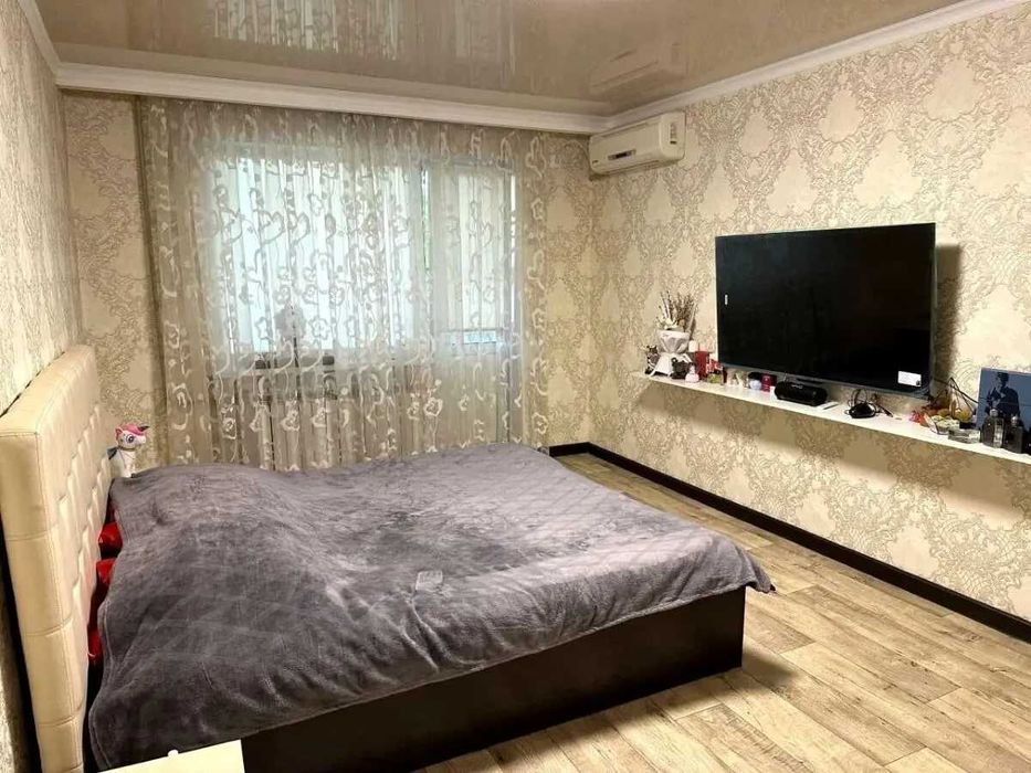 Дава се под наем Двустаен апартамент в София, Център - 56 кв.м за 433.5 € - Снимка #3