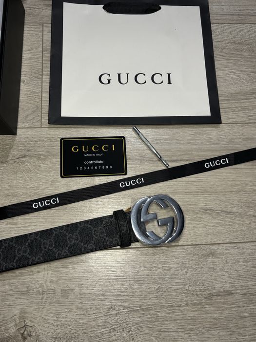 Curea Gucci 110 cm cu accesorii