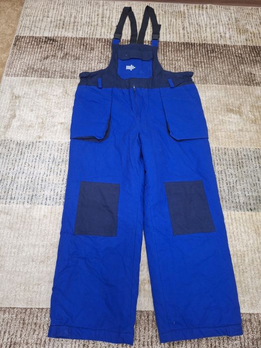 Комбинезон курткалар сатылады