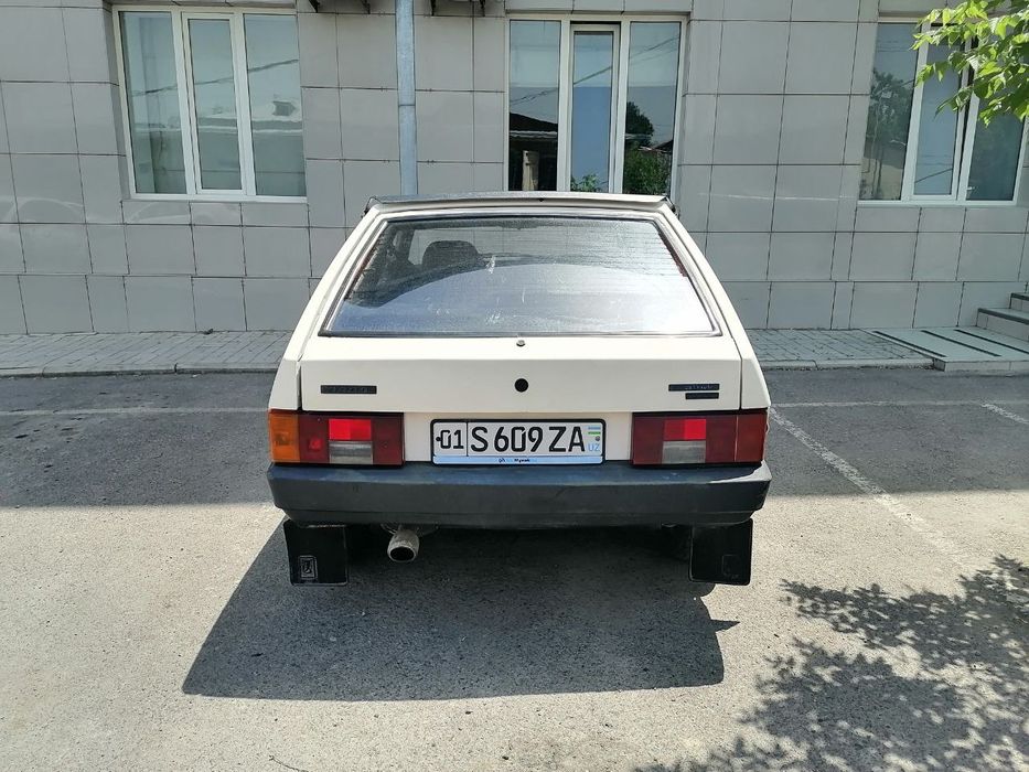 Продам ваз 2108 подробнее по телефону 1991год