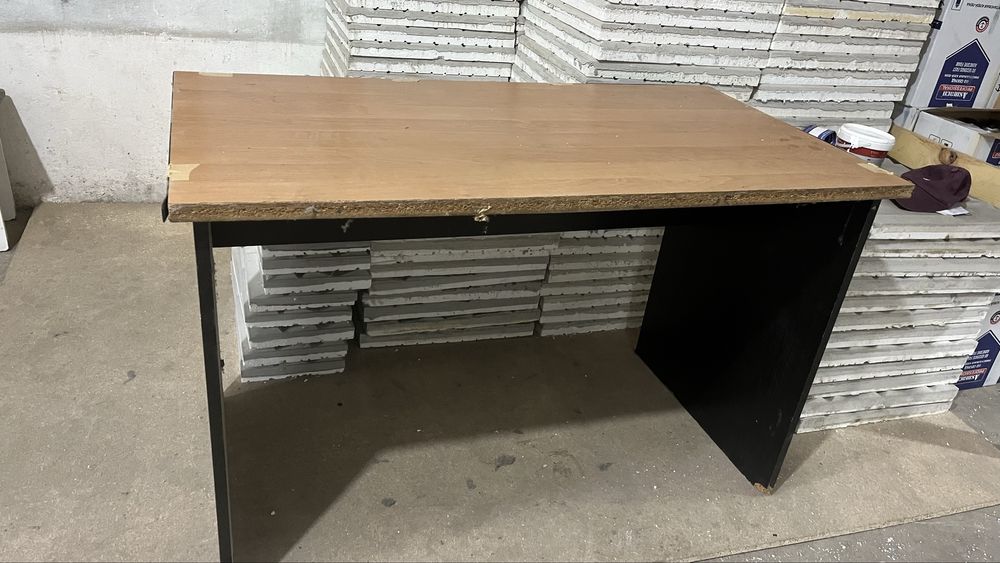 Мебель для офиса б/у хорошем состоянии.