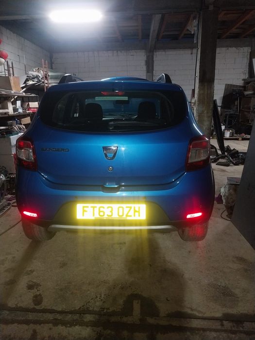 Dezmembrez Dacia Sandero an 2014 1.5dci 66KW 90CP