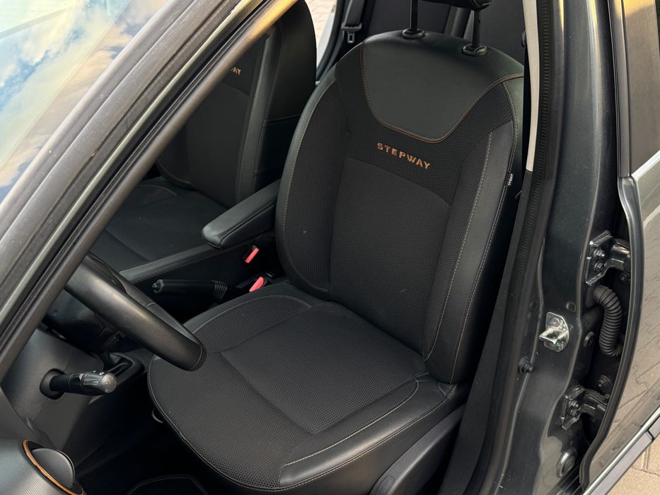 Logan MCV Stepway Euro 6
