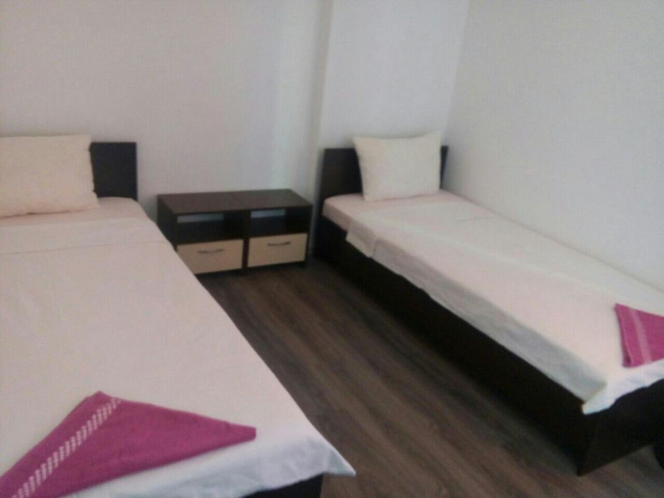 Нощувки - център - бул. Ал. Стамболийски “ Скай Хостел "   * КЛИМАТИК*