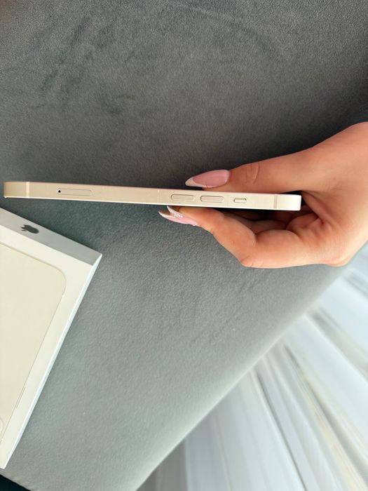 Телефон iPhone 13 256GB