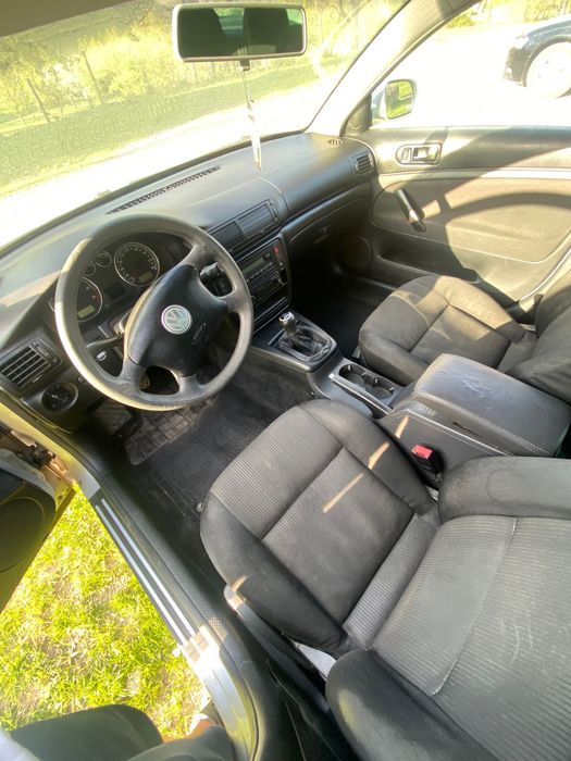 Volkswagen Passat b5.5 1.6 benzina!