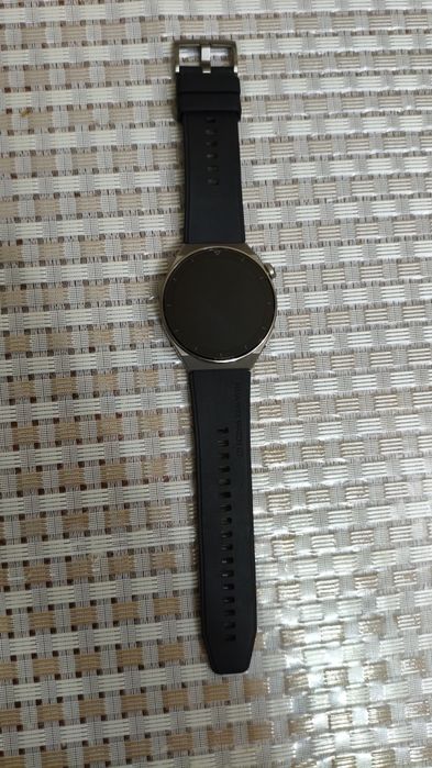 Продам часы huawei gt3 pro
