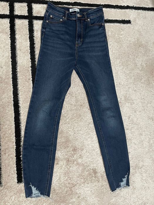 Blugi skinny Pull&Bear