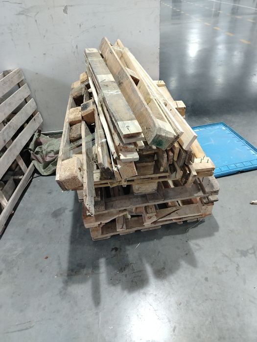 Продам поддоны деревянные