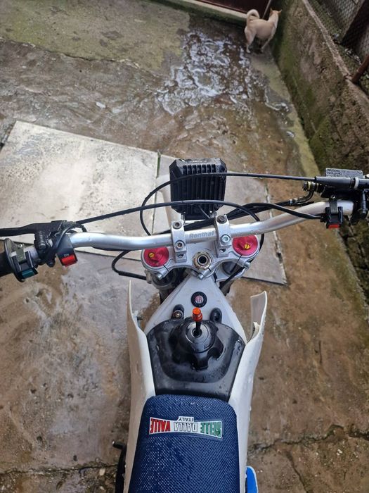 Бяла стрела 125cc