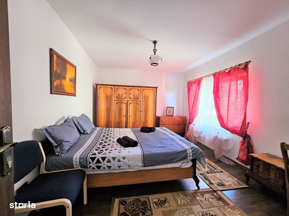 Apartament 7 camere, 200 mp, 3 niveluri, parcare- Borhanci
