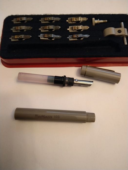 Продавам комплект немски Рапитограф за чертане с туш - Markant