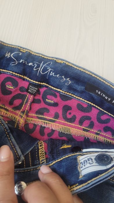 Дънки за момиченце Guess