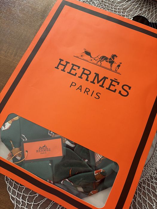 Esarfa din matase, Hermes.