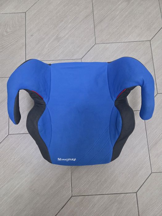 Бустер-автокресло