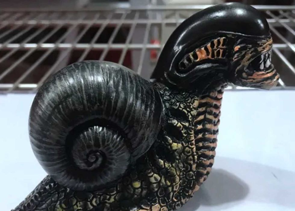 фигурка Чужой улитка