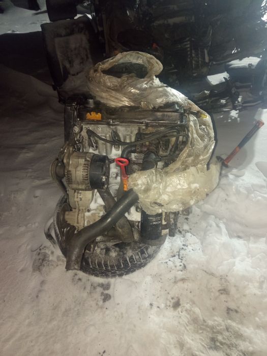 ДВС пассат б3 1.8 моно