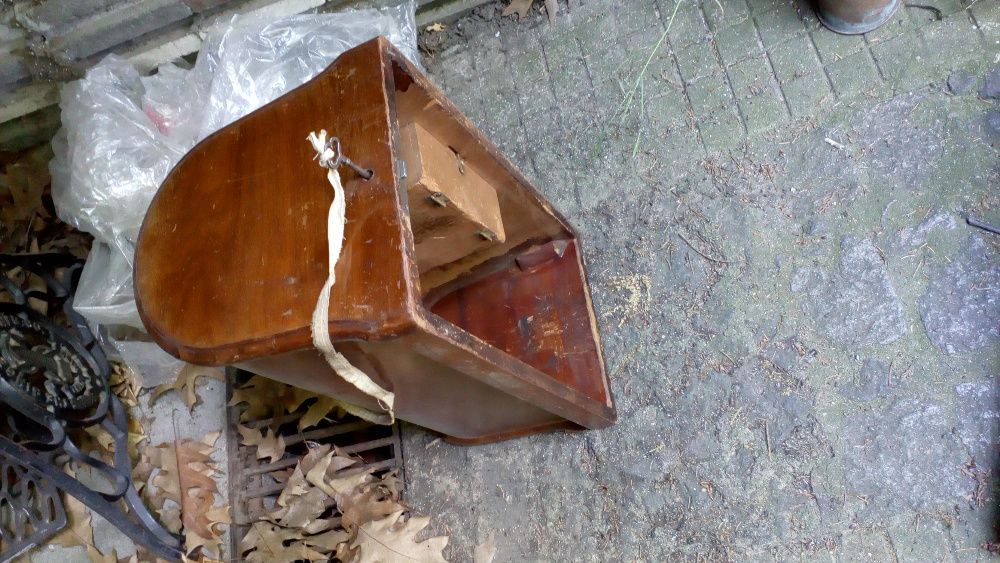 Стара шевна машина Singer