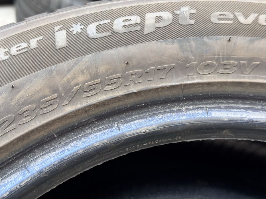 235/55/R17 Hankook Winter Evo3 2бр зимни dot2924